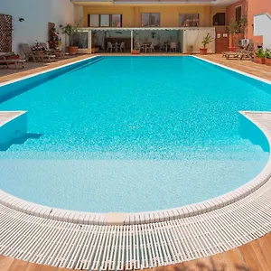 Cristal Blu Hotel apartamentowy Santa Teresa Gallura