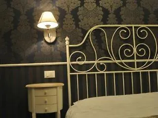 B&B Villa Regina Pisa Bed & Breakfast