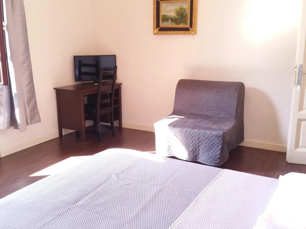 B&B Villa Regina Pisa Bed & Breakfast