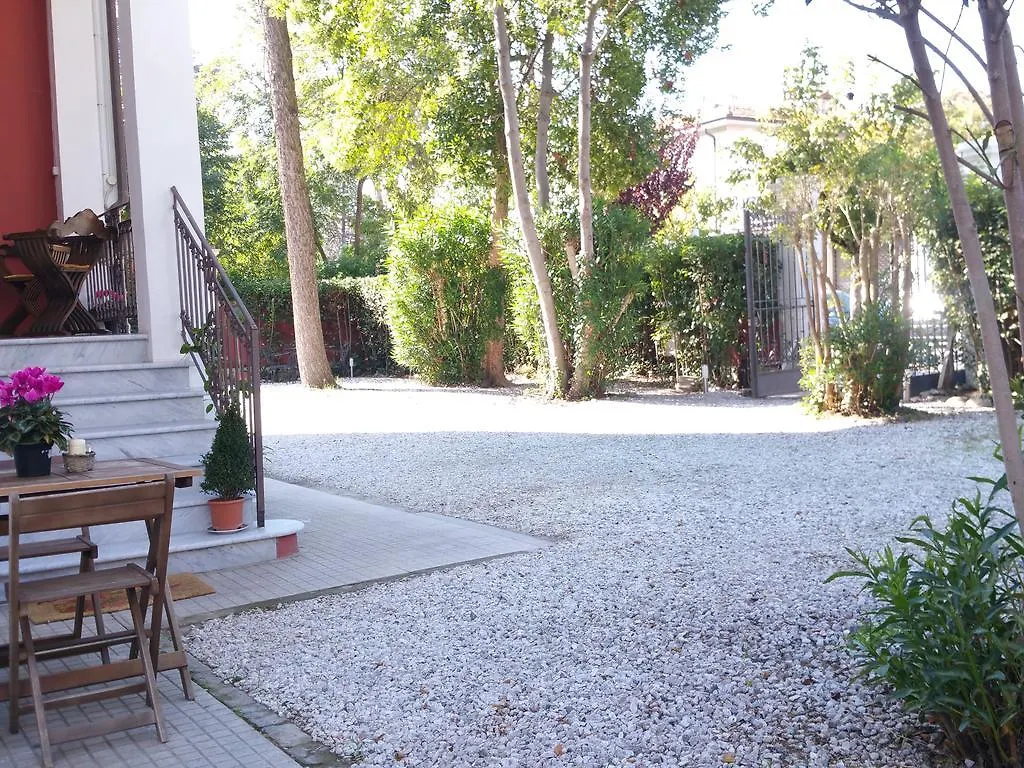 **** Bed & Breakfast B&B Villa Regina Pisa Italy
