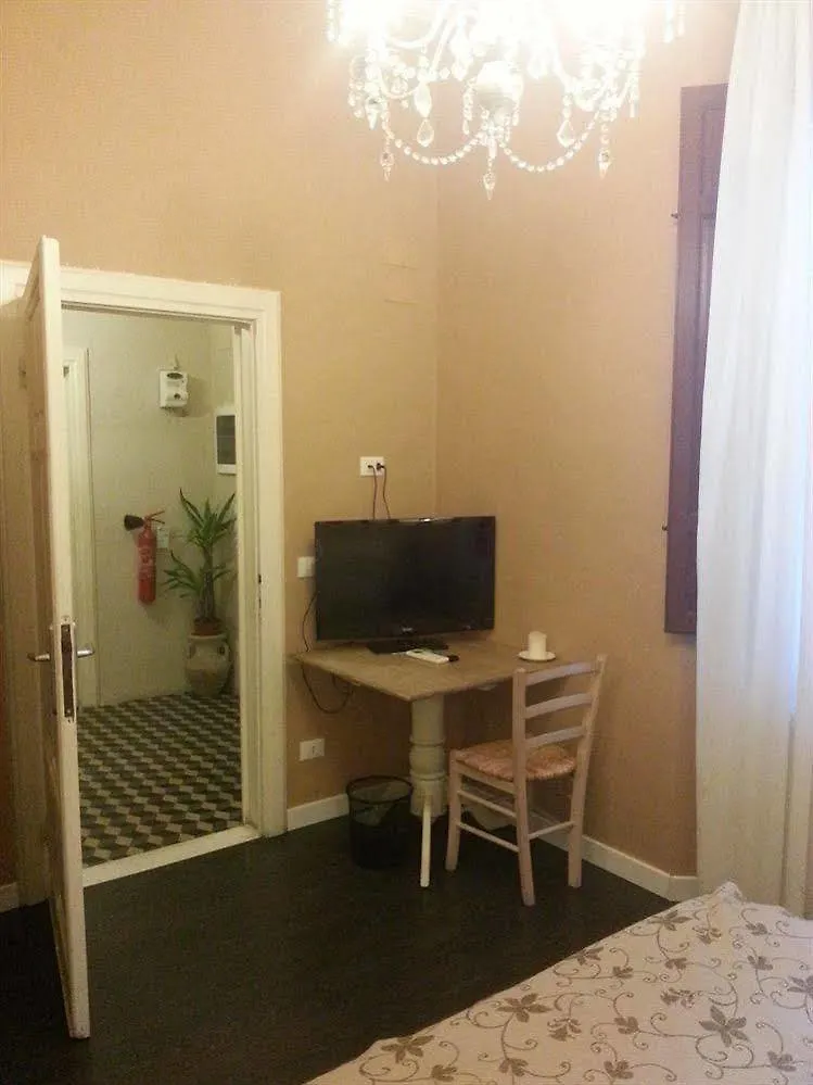 B&B Villa Regina Pisa Bed & Breakfast