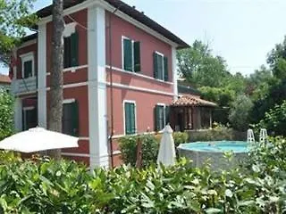 B&B Villa Regina Pisa Bed & Breakfast